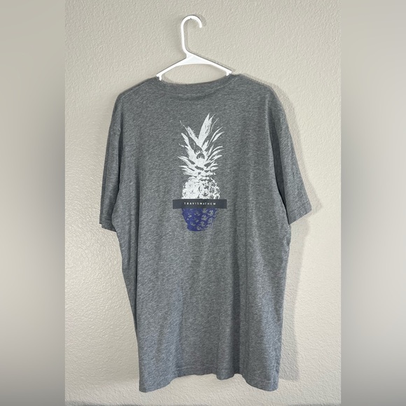 ⚠️SOLD⚠️Travis Mathew Short Sleeve T Shirt - Dark Grey with Pineapple - Size XL - Picture 3 of 6